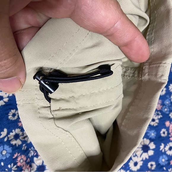 EDDIE BAUER Tan TECH CAPRI Hiking Pants - Picture 5 of 7